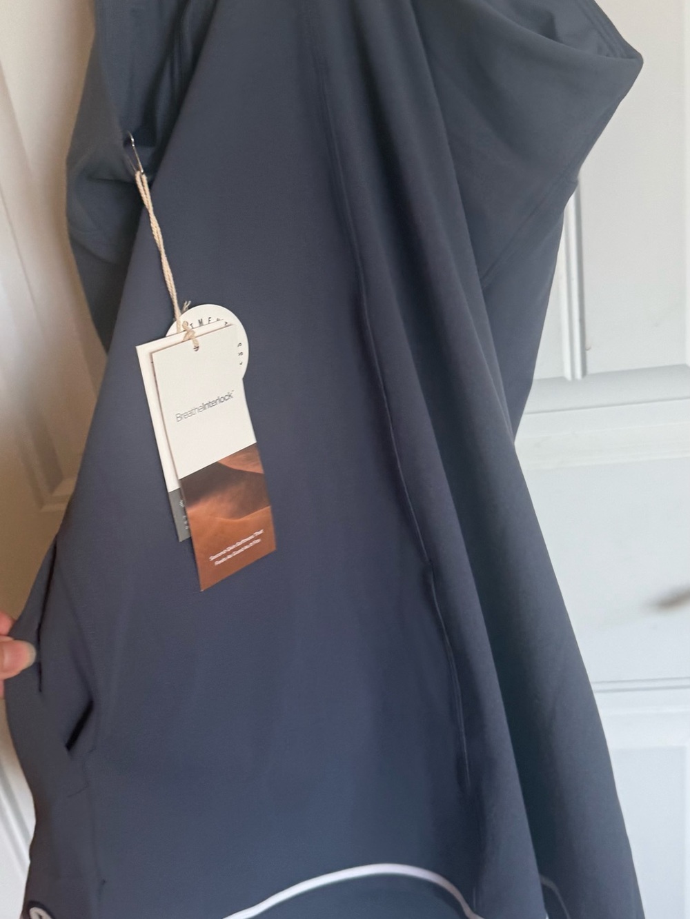 NWT Small Vuori Slate Gray Athletic Mini Dress with White Trim - Picture 2 of 9